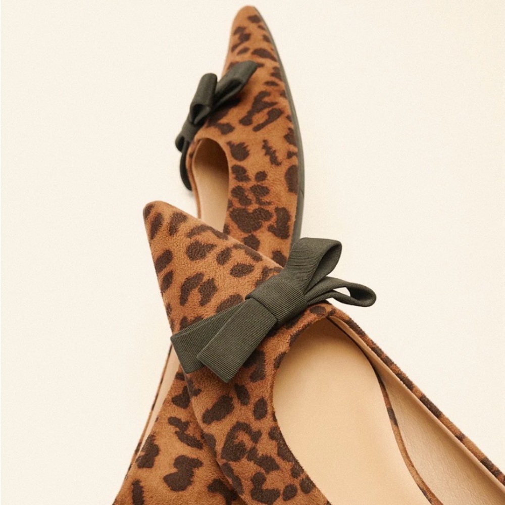 C.Paravano Leopard Print Bowknot Suede Flats